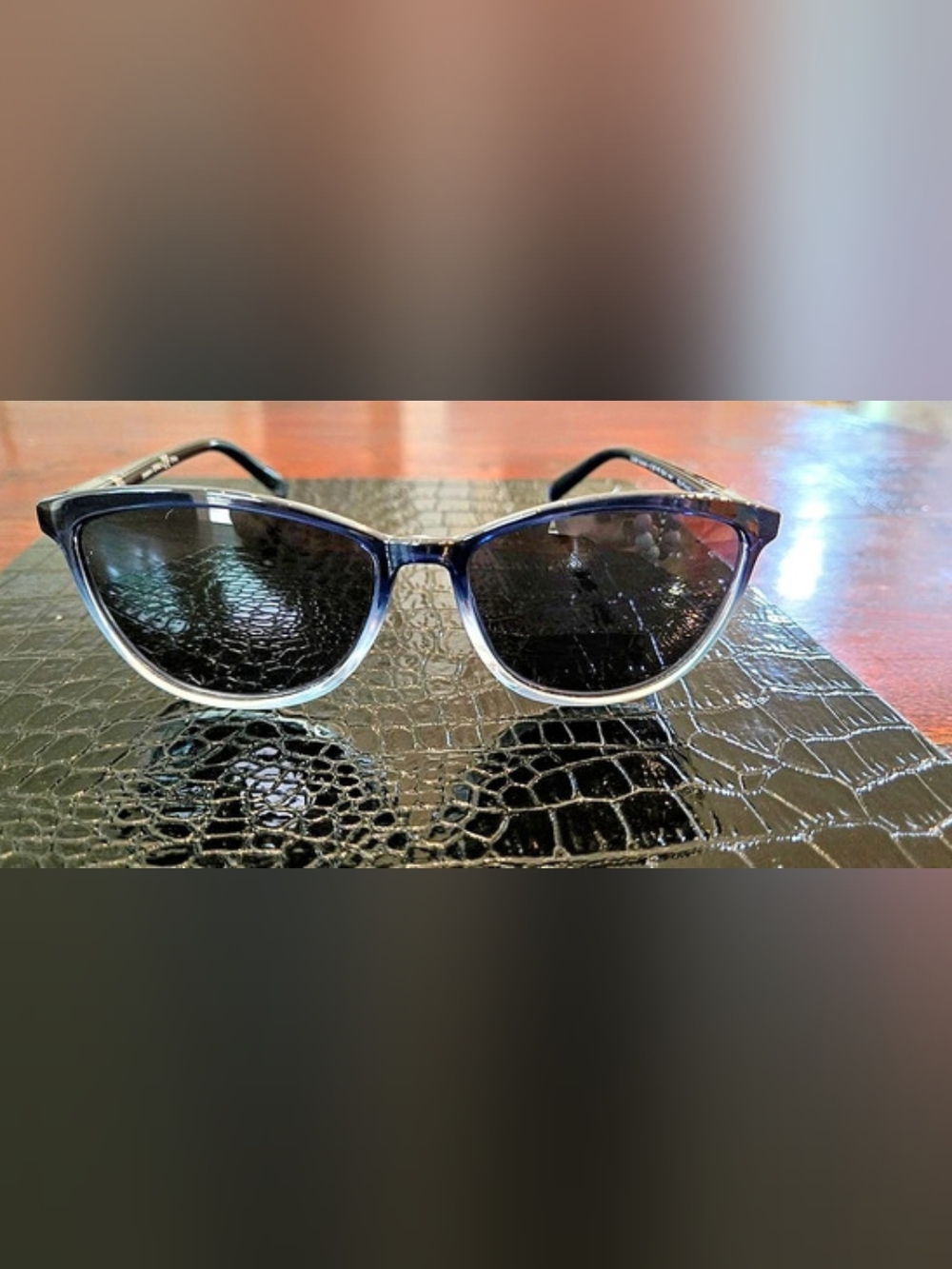 peepers Havana +2.00 PD 6241 Blue Frame Bifocal Reading/ Sunglasses
